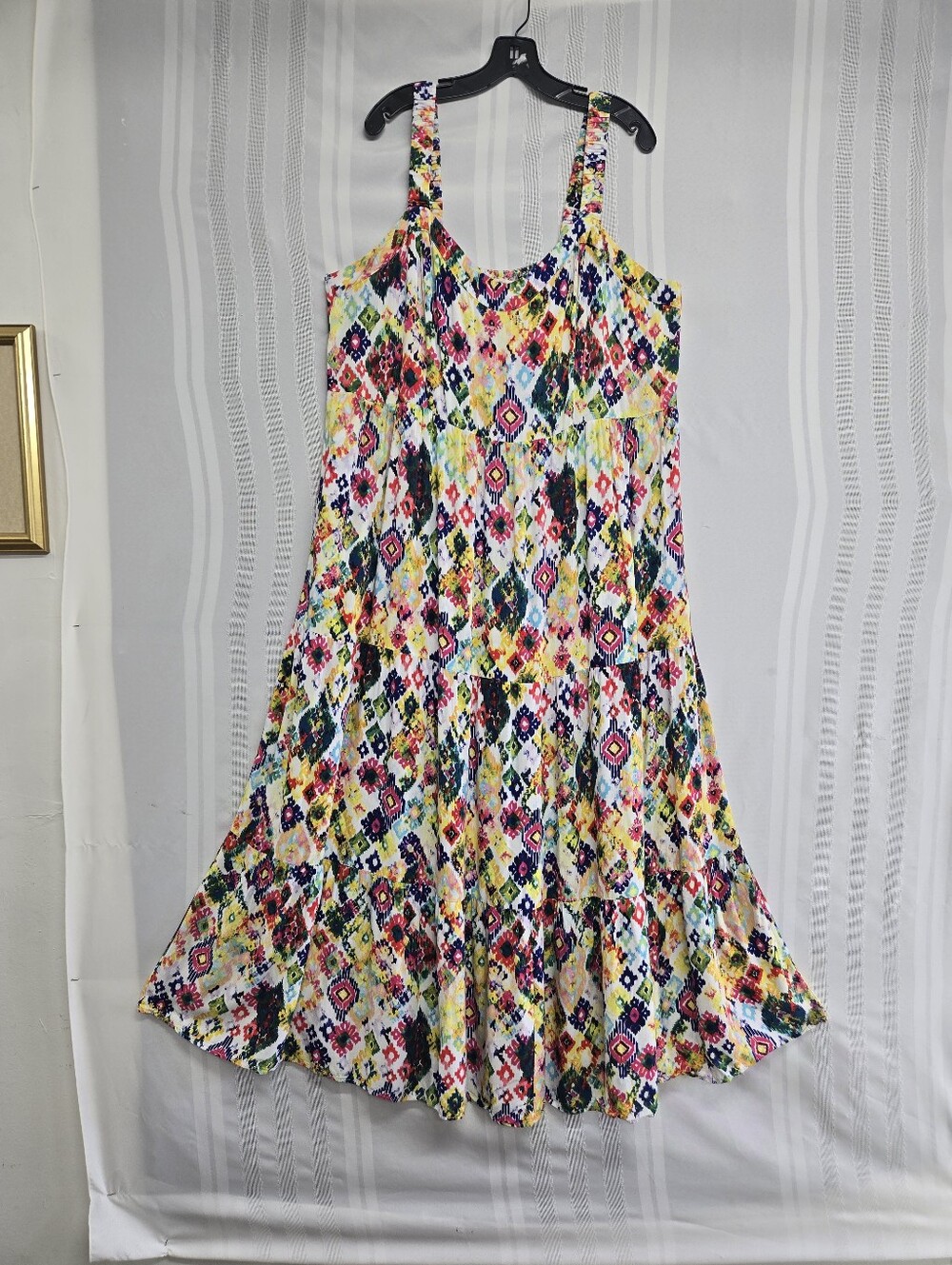 Sleeveless Multicolor Maxi Dress with Geometric Print